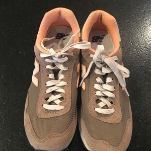 New Balance Classic 515 Sneakers